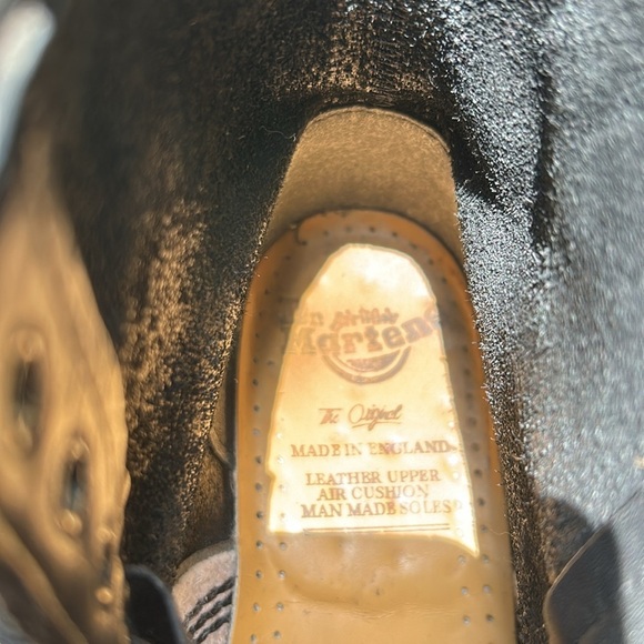 Dr. Martens Black 1460 Vintage Made in England Lace Up Boots Mens UK Sz 7 - Picture 15 of 15